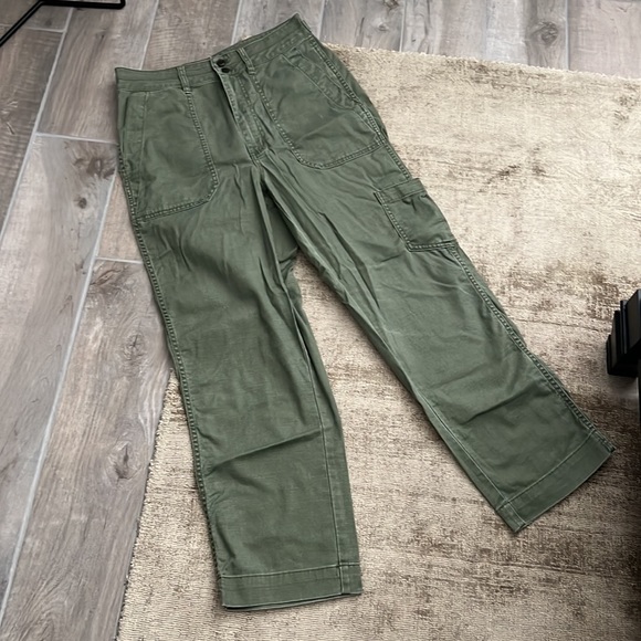 Madewell Green Cargo Pants - Picture 2 of 6